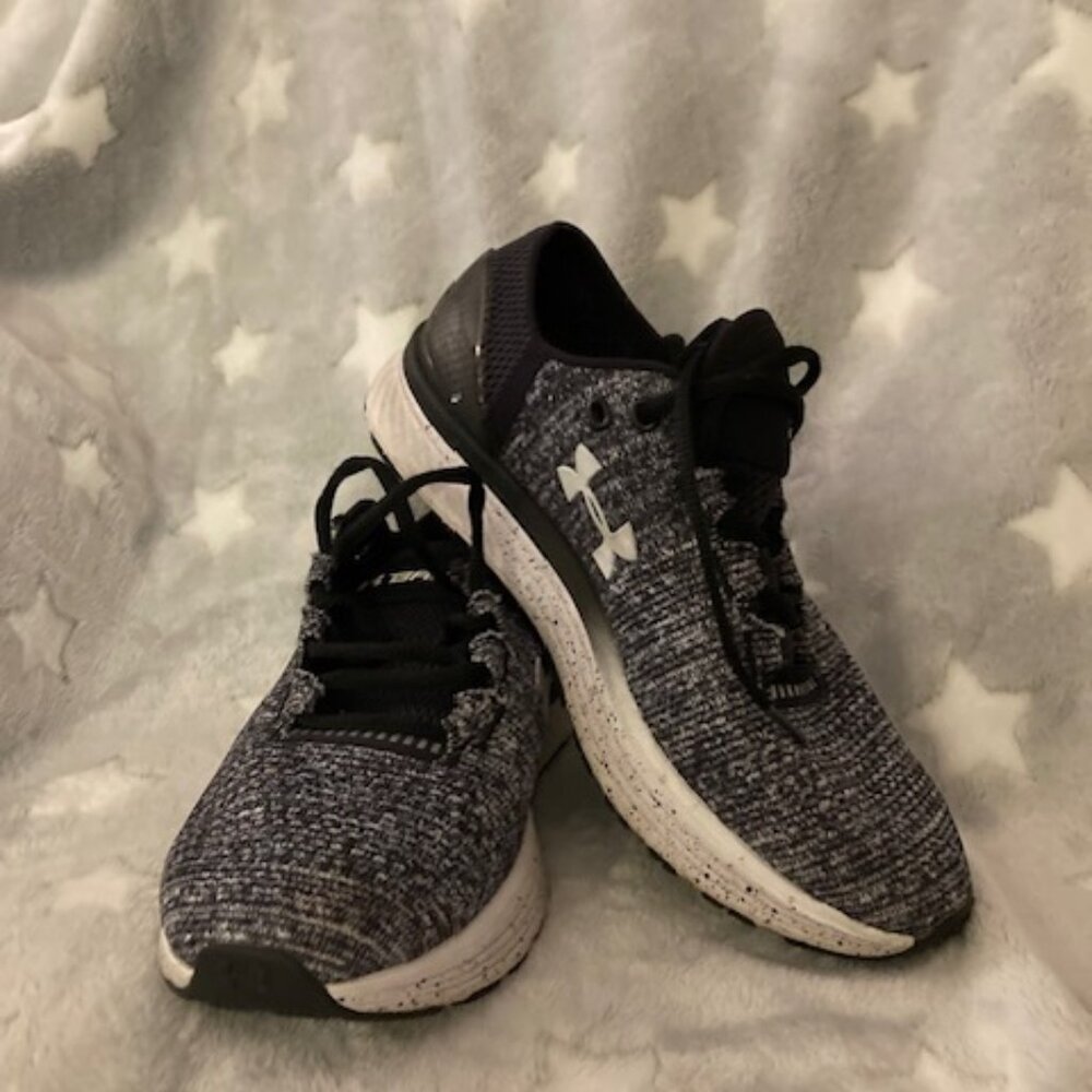 Under Armour sports shoes size 7.5